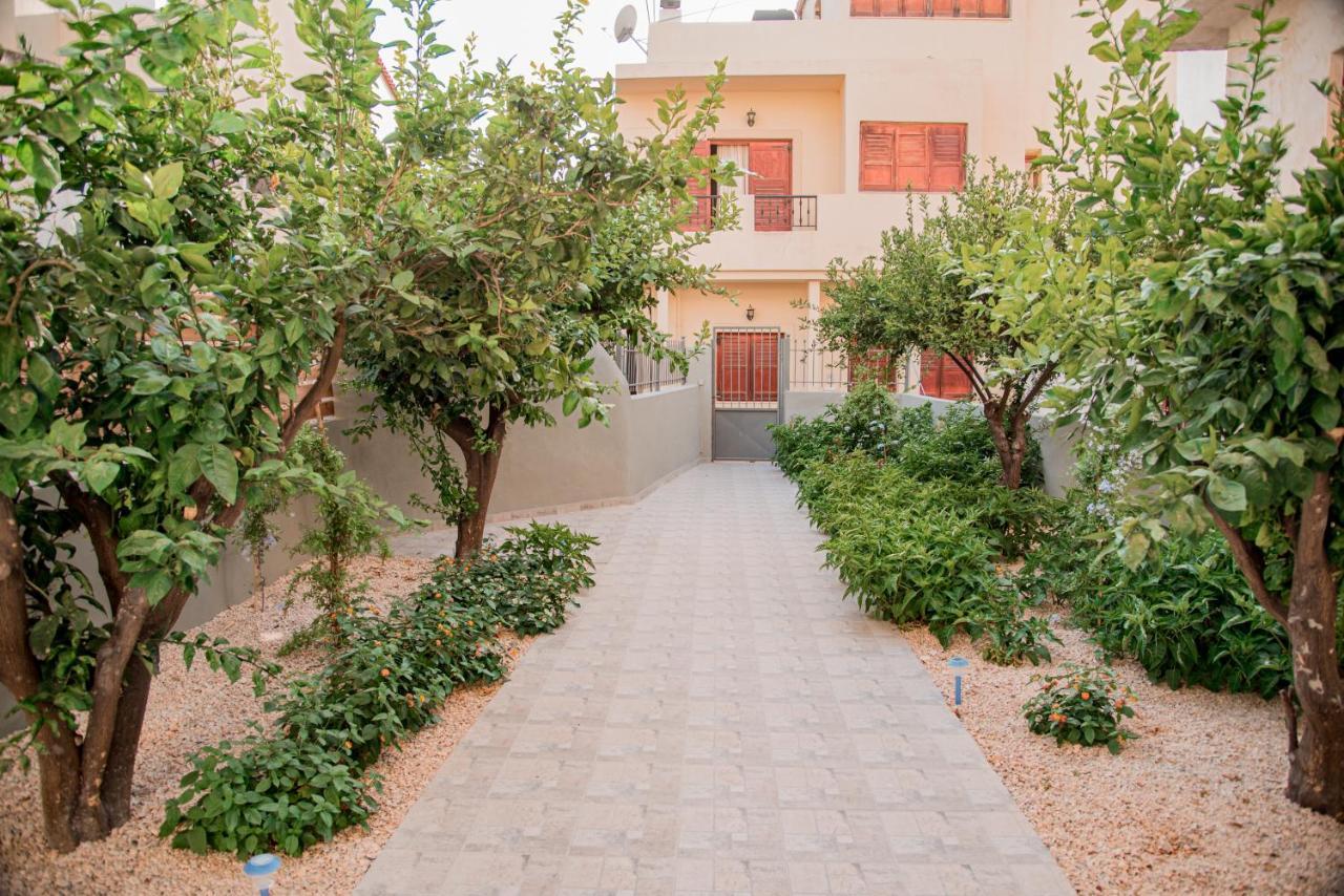 Athina Secret Apartments Adults Only Heraklion Zewnętrze zdjęcie